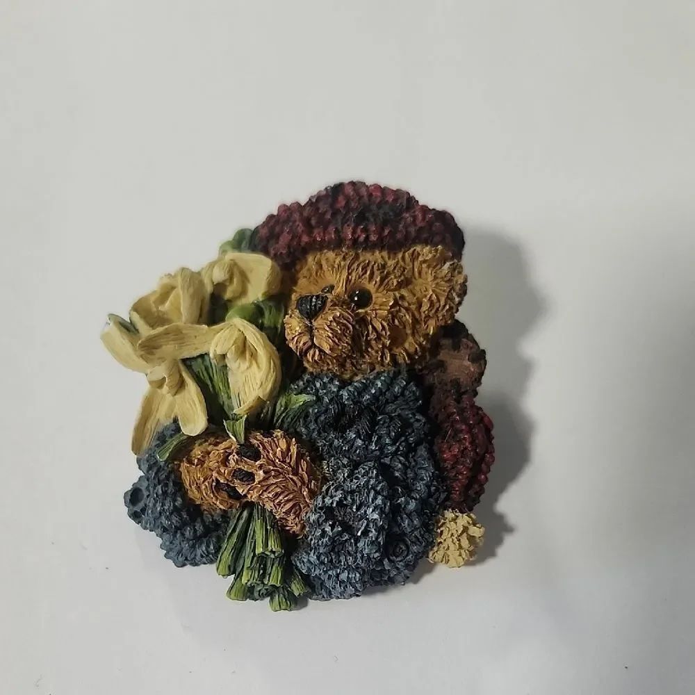 Boyds Bears and Friends SPRING Flower The Floral Collection Bearwear Pin